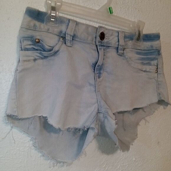 YMI light blue jean cut offs, "wanna better but", size 9 small - Picture 3 of 7